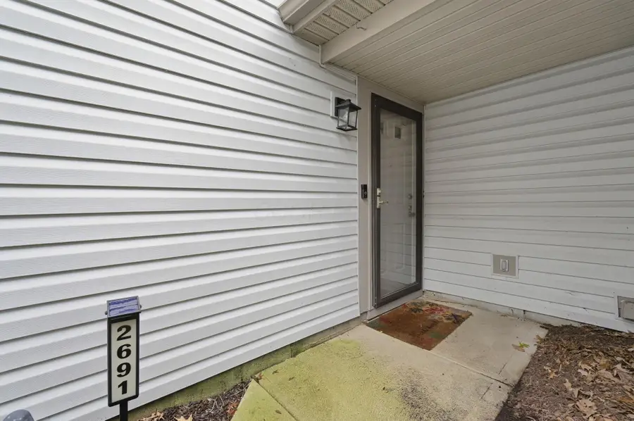 2691 Woodland Trail Drive, Columbus, OH 43231 - #3