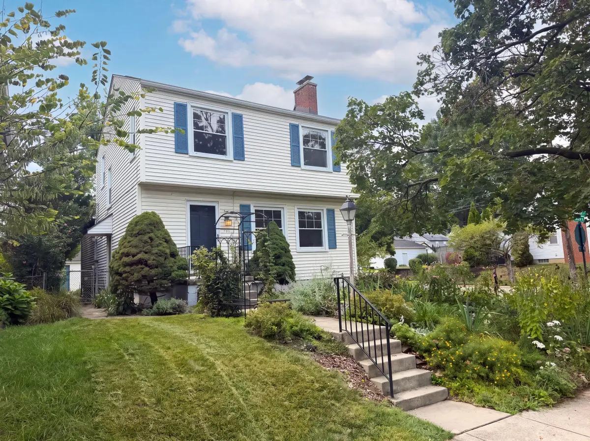 751 Grandon Avenue, Columbus, OH 43209 - #1