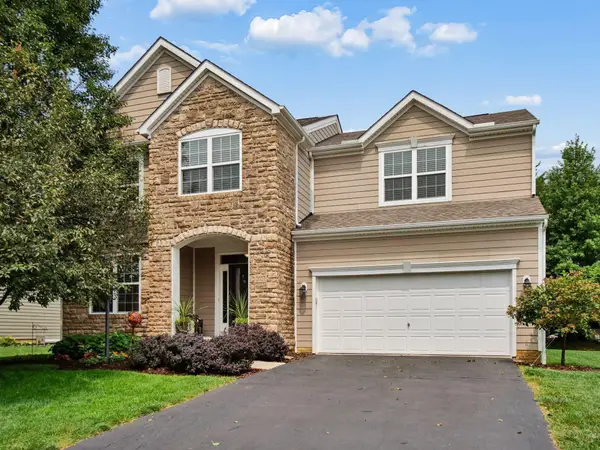 2027 Tulip Way, Lewis Center, OH 43035