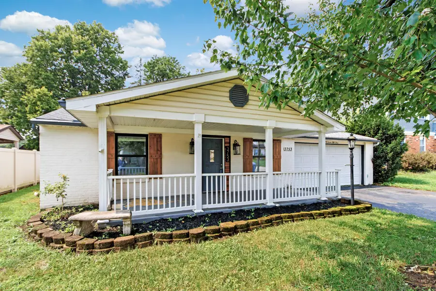 3753 Big Walnut Drive, Groveport, OH 43125 - #2