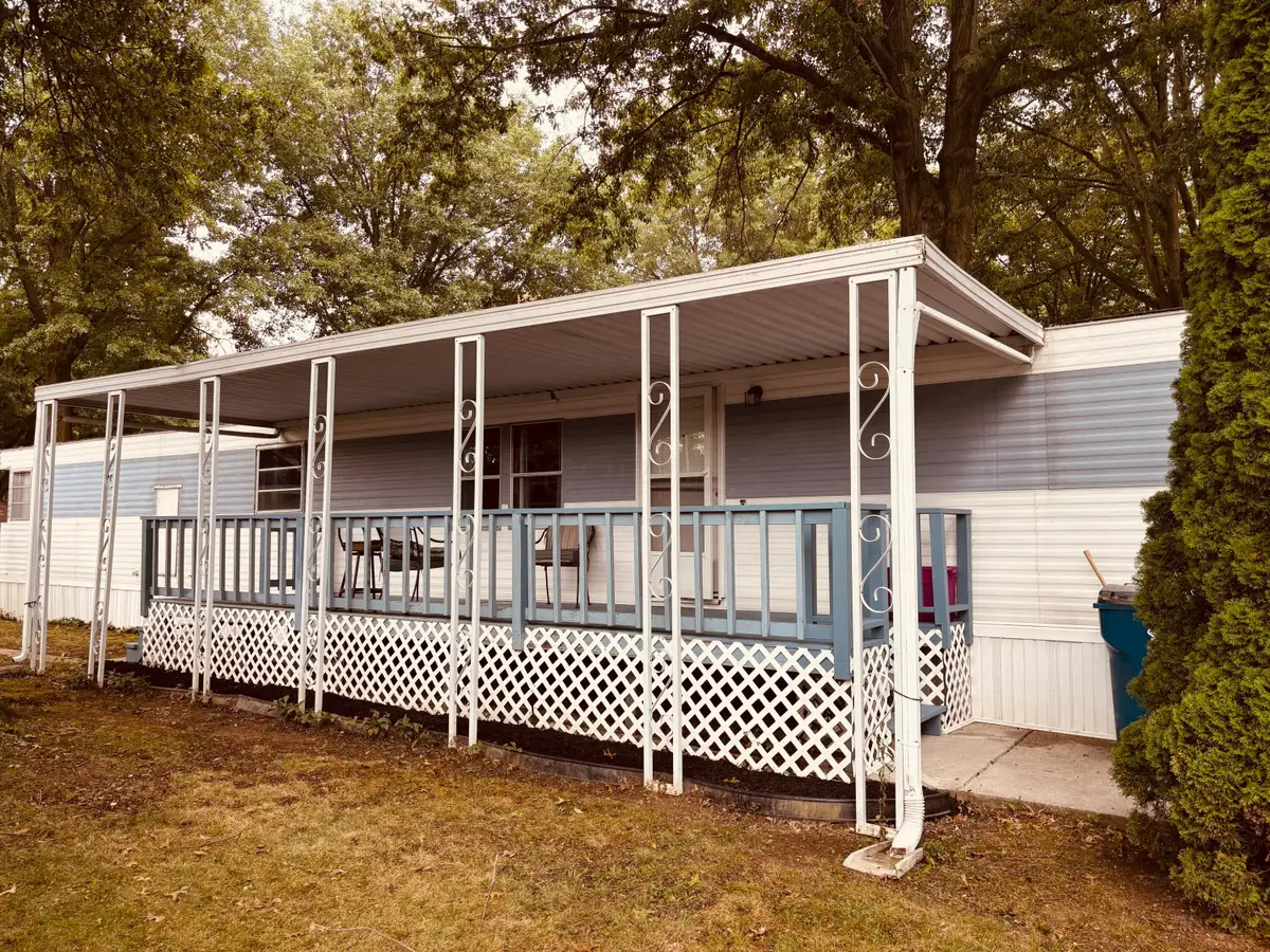 210 Cedar Street, Pataskala, OH 43062 - #1
