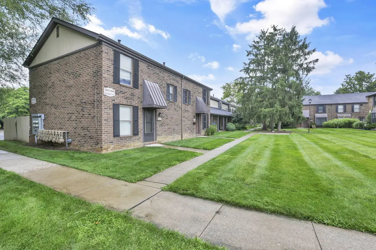 5866 Hallridge Circle, Columbus, OH 43232 - #1
