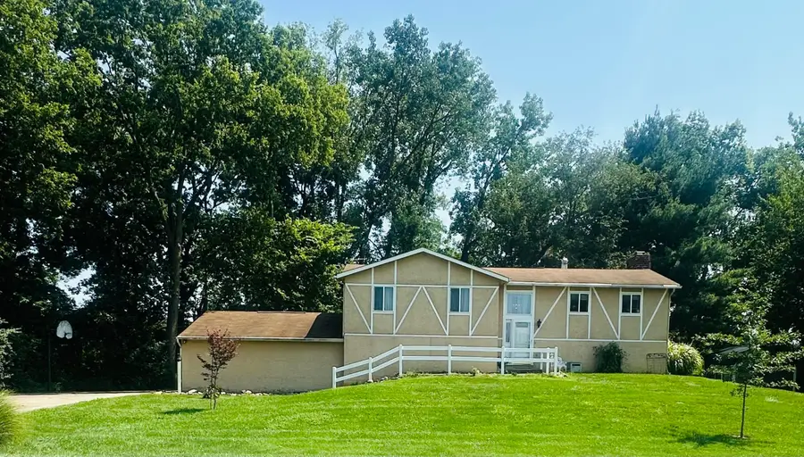 212 Pat Haven Drive, Pataskala, OH 43062 - #3