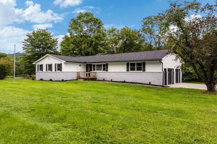 2525 Hamburg Road Sw, Lancaster, OH 43130 - #2