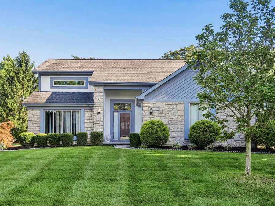 3015 Shoreline Drive, Lewis Center, OH 43035 - #3