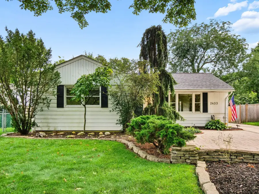 2433 Fishinger Road, Upper Arlington, OH 43221 - #2