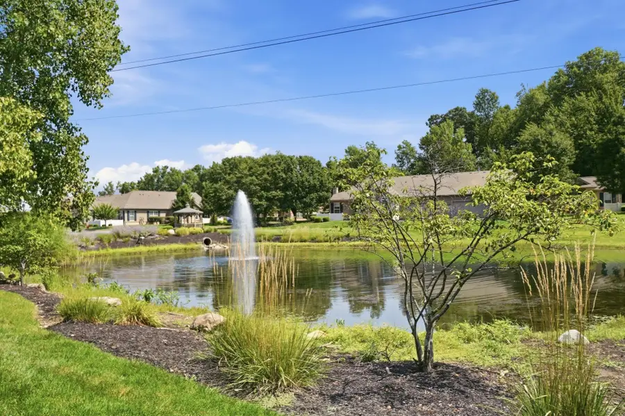 557 Ruttington Lane, Westerville, OH 43082 - #3