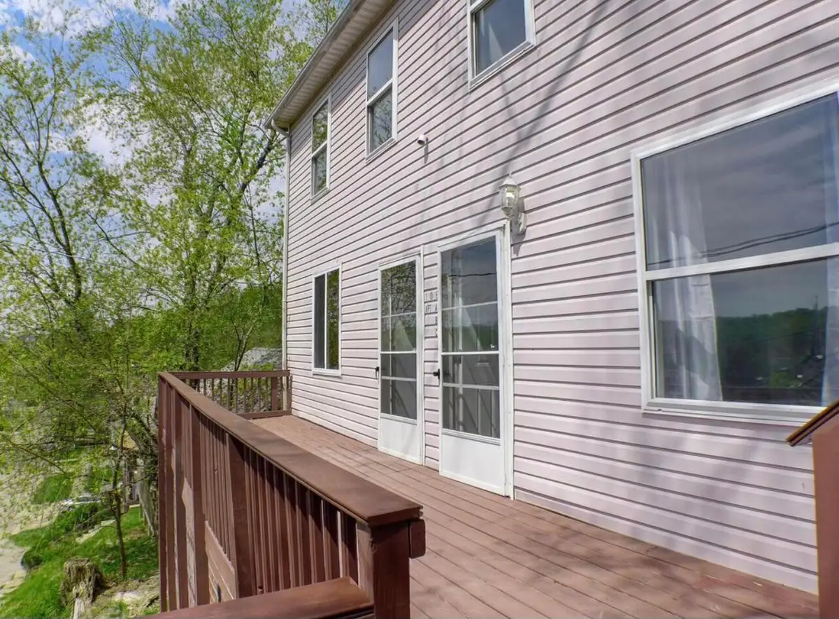 106 E Franklin Street, Nelsonville, OH 45764 - #1