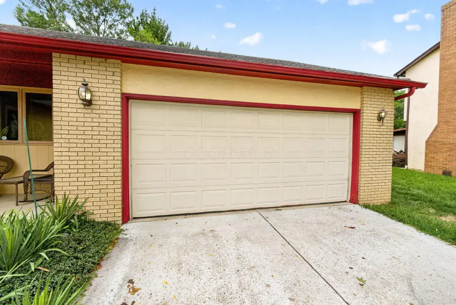 2101 Walnut Hill Park Drive, Columbus, OH 43232 - #3