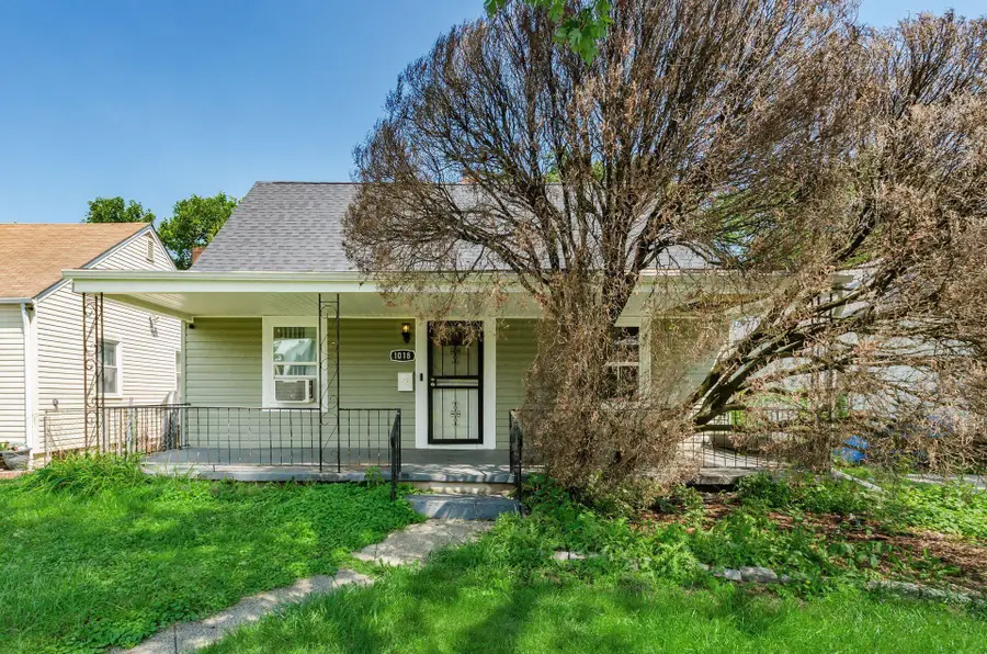 1018 E 19th Avenue, Columbus, OH 43211 - #3