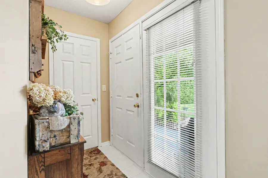 5342 Branscom Boulevard, Westerville, OH 43081 - #2