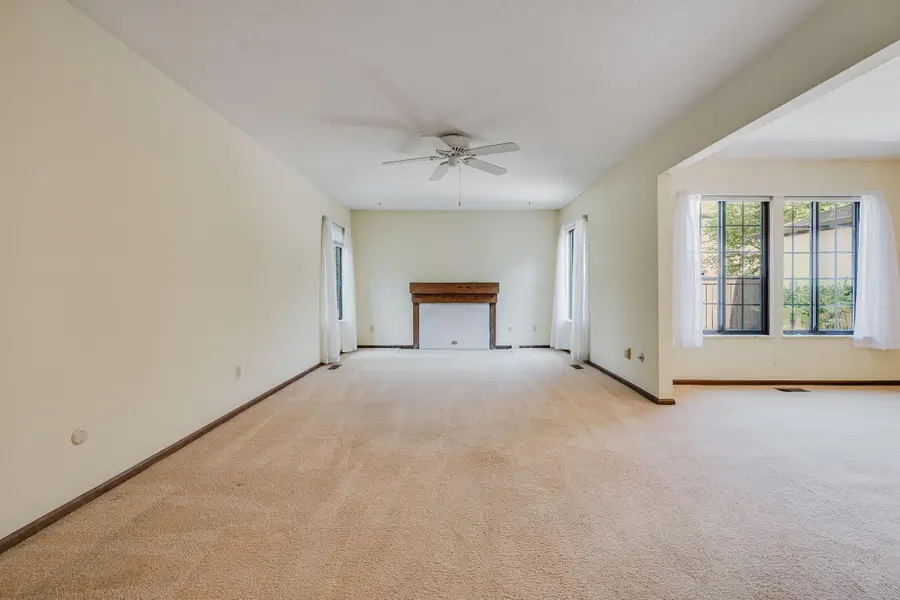 109 Saint Andre Street, Worthington, OH 43085 - #3