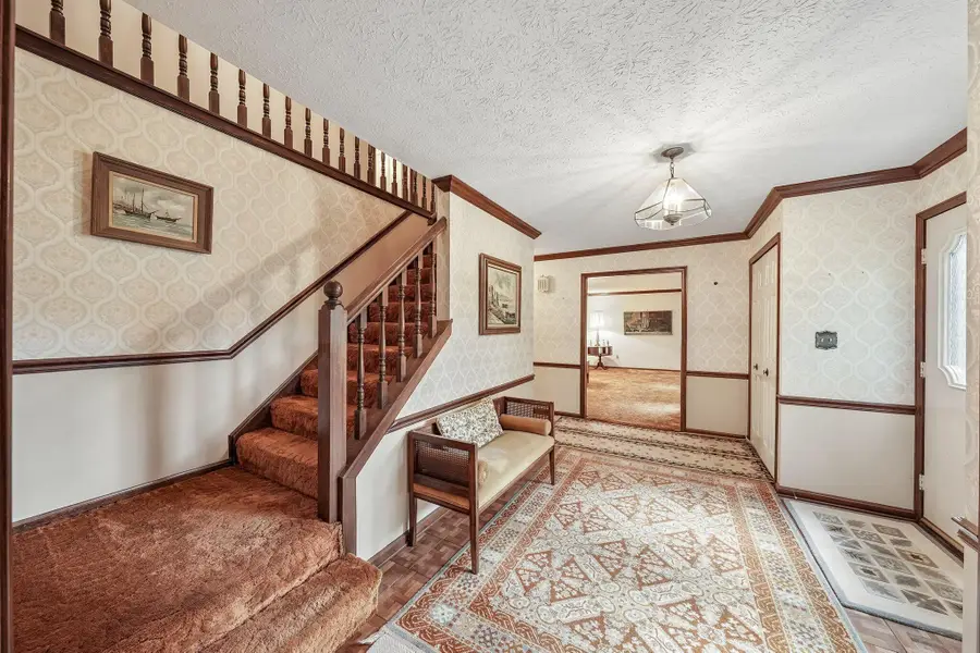 4188 Idlebrook Drive, Akron, OH 44333 - #3