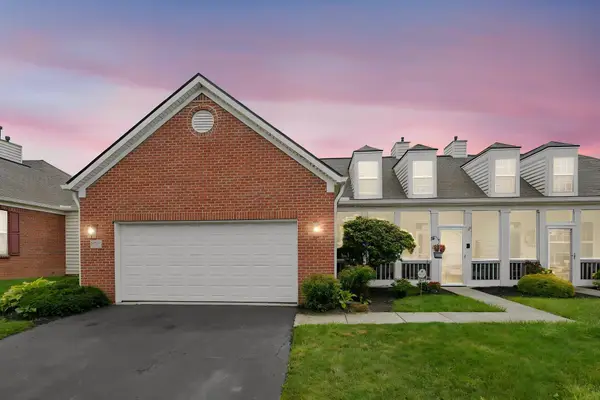 5967 Naughten Pond Drive, Columbus, OH 43213
