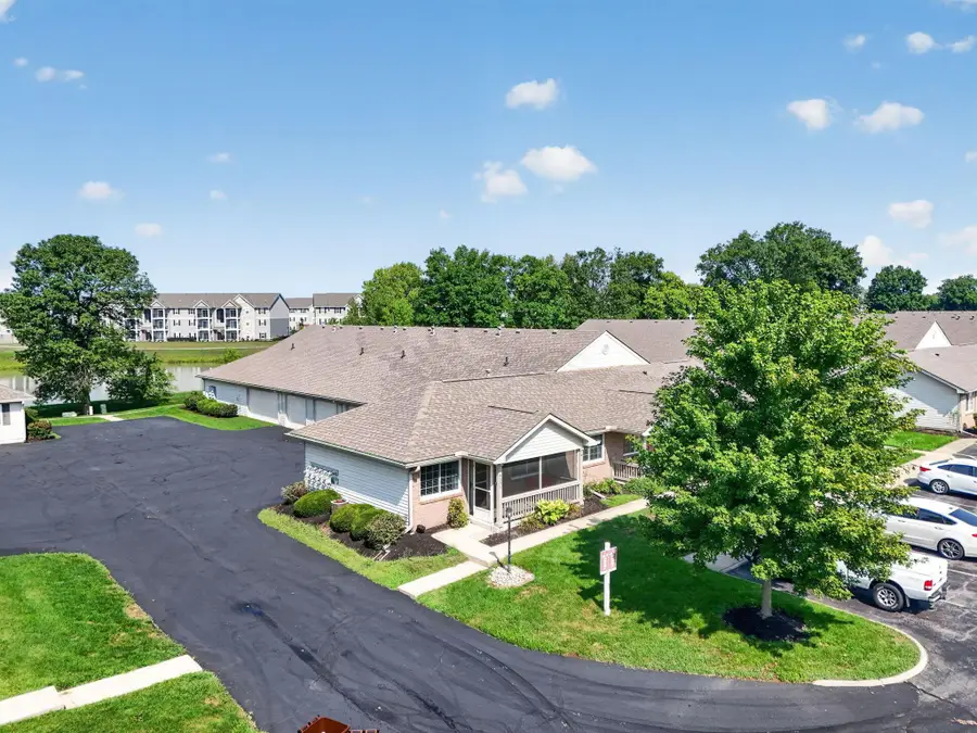 4351 Seahorse Lane, Groveport, OH 43125 - #2
