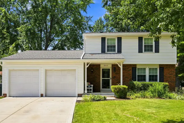 8833 Knighton Court, Powell, OH 43065