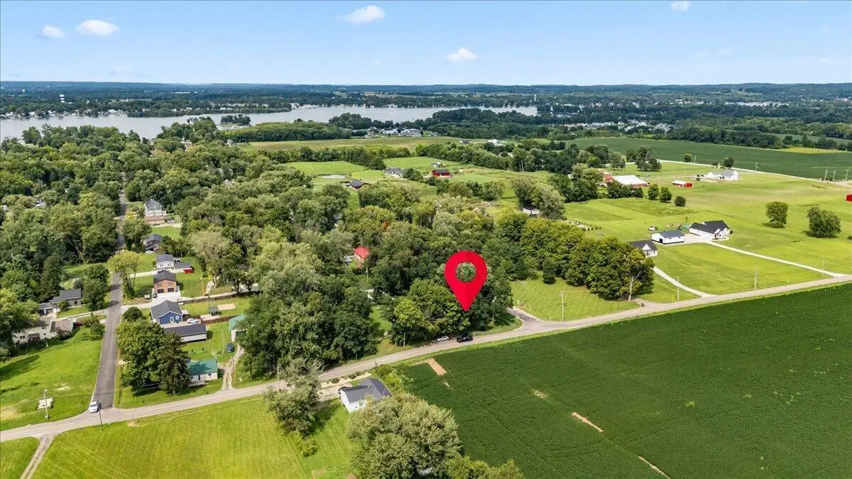 5738 Fairfield Beach Road Ne, Thornville, OH 43076 - #1