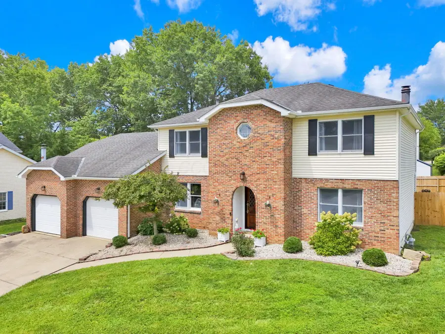 1663 Parkland Drive, Lancaster, OH 43130 - #2