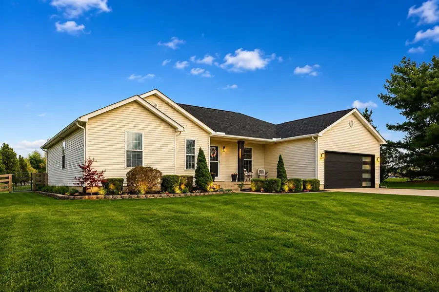 1538 Amanda Northern Road Nw, Canal Winchester, OH 43110 - #3