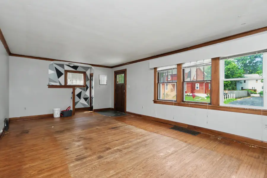 19 Hoffman Avenue, Mansfield, OH 44906 - #3