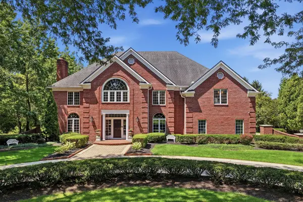 10320 Widdington Close, Powell, OH 43065