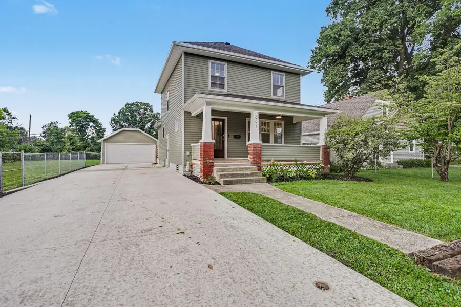 991 Lawrence Drive, Columbus, OH 43207 - #2