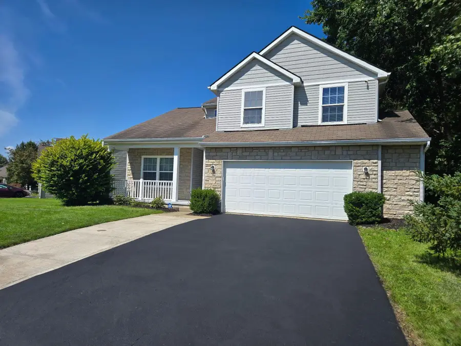 647 Keltonhurst Drive, Pataskala, OH 43062 - #3