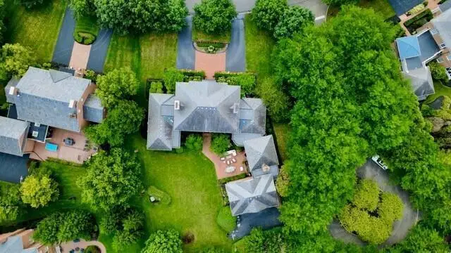 4879 Yantis Drive, New Albany, OH 43054 - #3