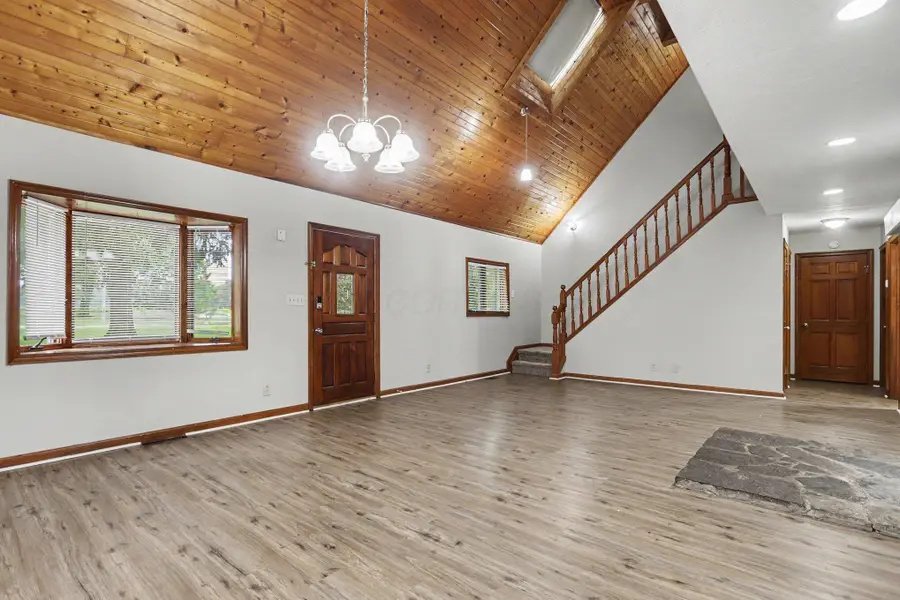 4745 Summit Road Sw, Pataskala, OH 43062 - #3