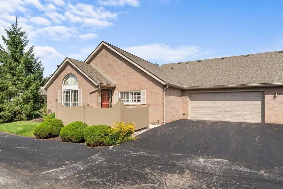 1297 Amberlea Drive E, Columbus, OH 43230 - #2