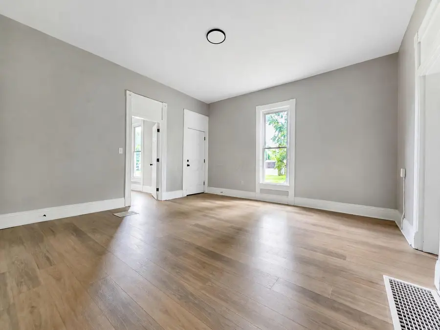 131 E Southern Avenue, Springfield, OH 45505 - #3