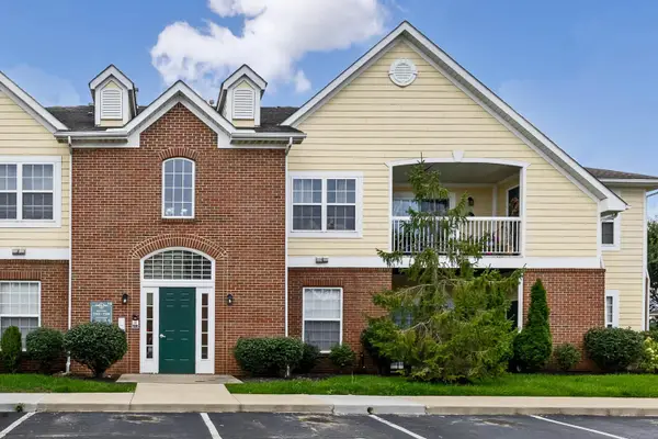 7704 S Essex Gate Drive S, Dublin, OH 43016