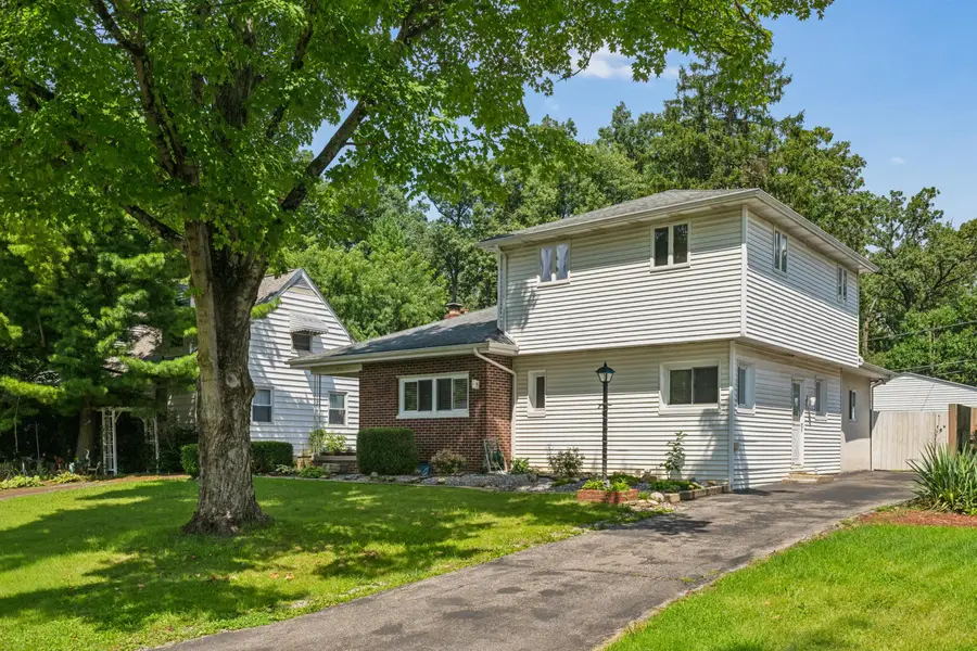 2802 Wildwood Road, Columbus, OH 43231 - #3