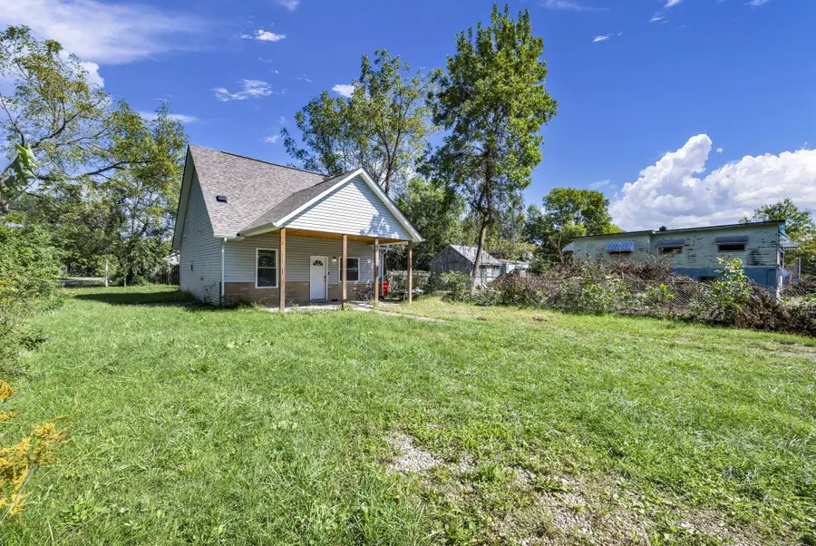 3626 4th Avenue, Urbancrest, OH 43123 - #2