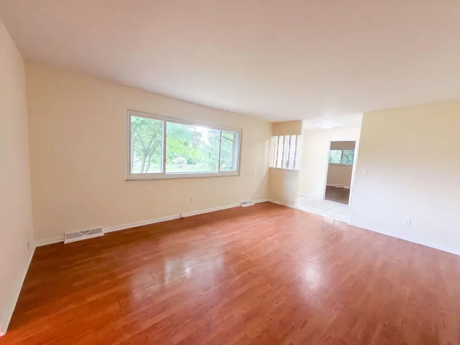 725 Lawson Drive, Westerville, OH 43081 - #3