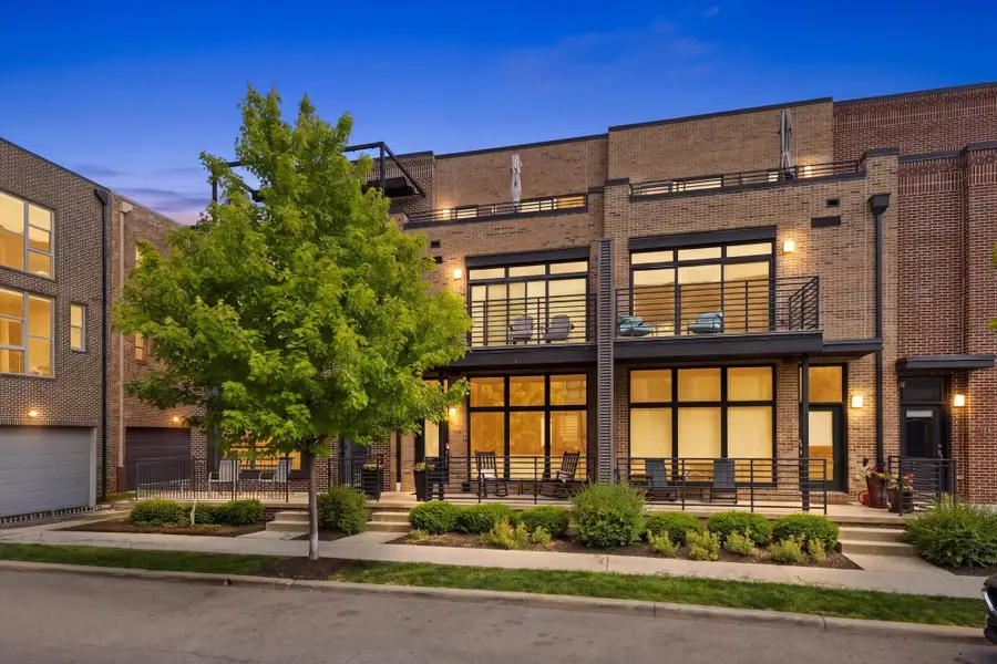 306 Neruda Avenue, Columbus, OH 43215 - #2