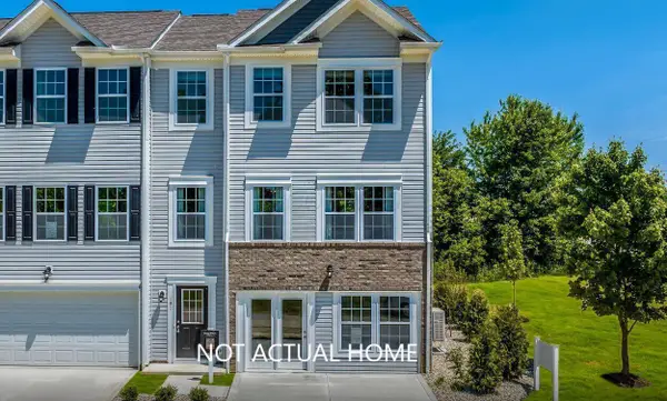 106 Sitka Willow Drive, Etna, OH 43068