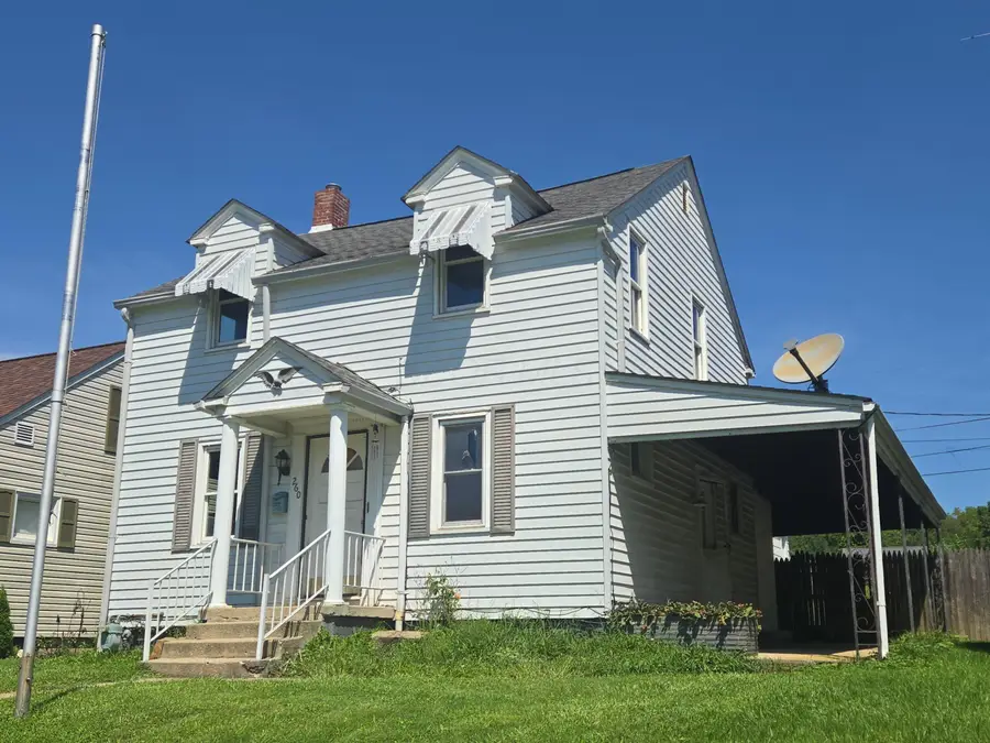 260 W Angle Avenue, Logan, OH 43138 - #2