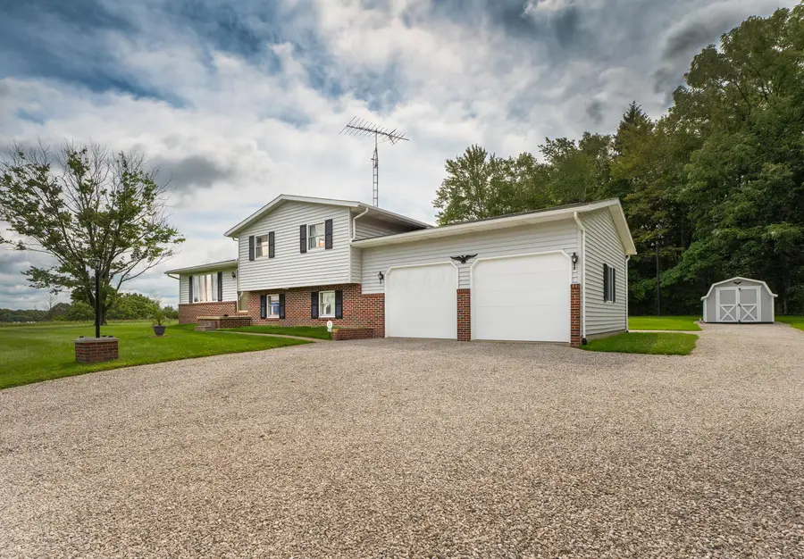 29468 New Castle Road, Walhonding, OH 43843 - #3