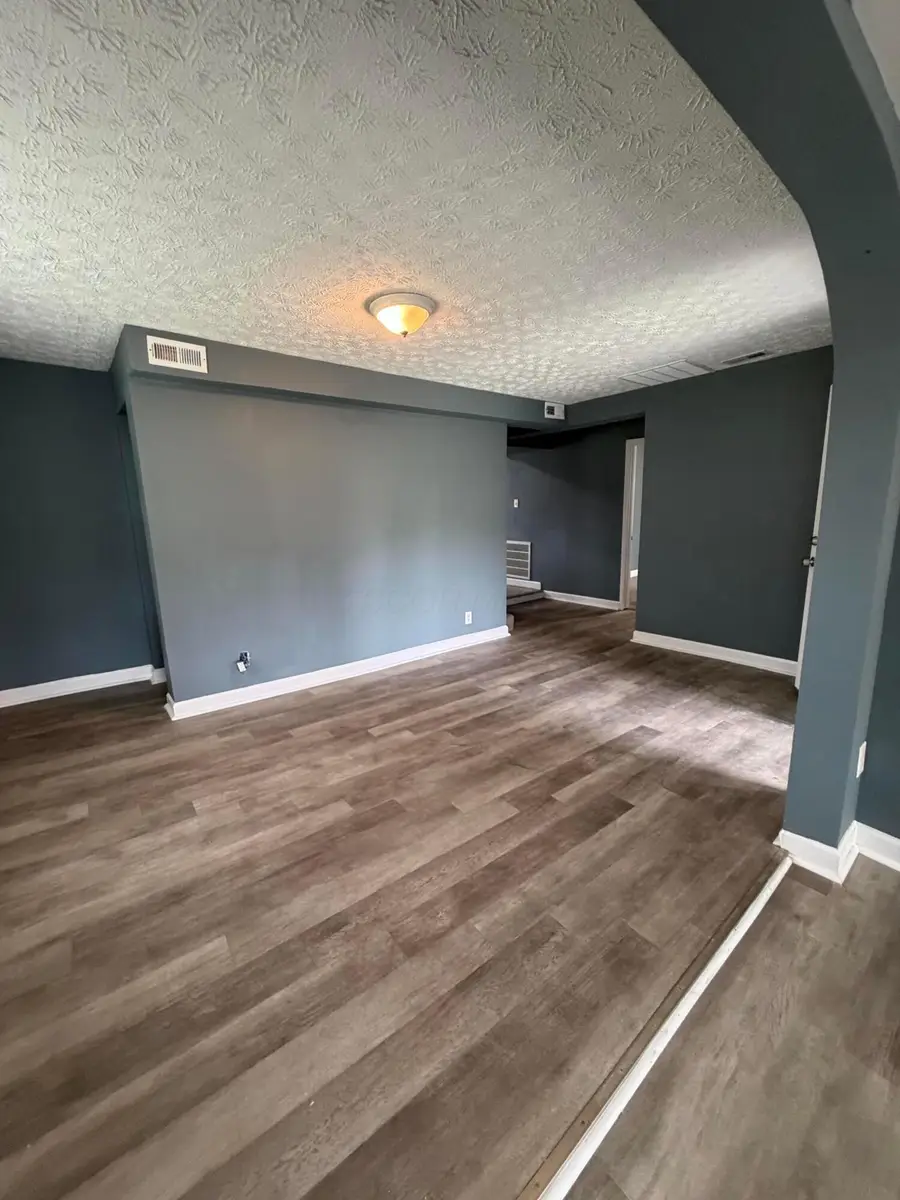 22 Fairview Avenue, London, OH 43140 - #2