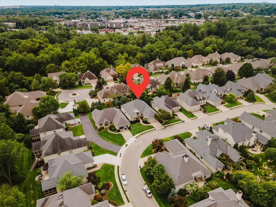 669 Slemmons Drive, Columbus, OH 43235 - #3
