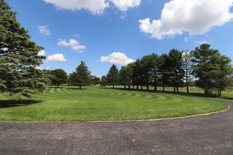 121 Hubbard Road, Galloway, OH 43119 - #3
