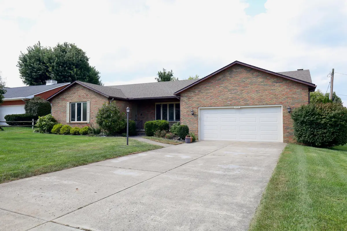 2074 Coldspring Drive, Lancaster, OH 43130 - #1