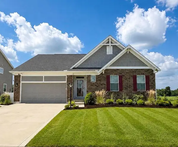 802 Avebury Drive, Pickerington, OH 43147