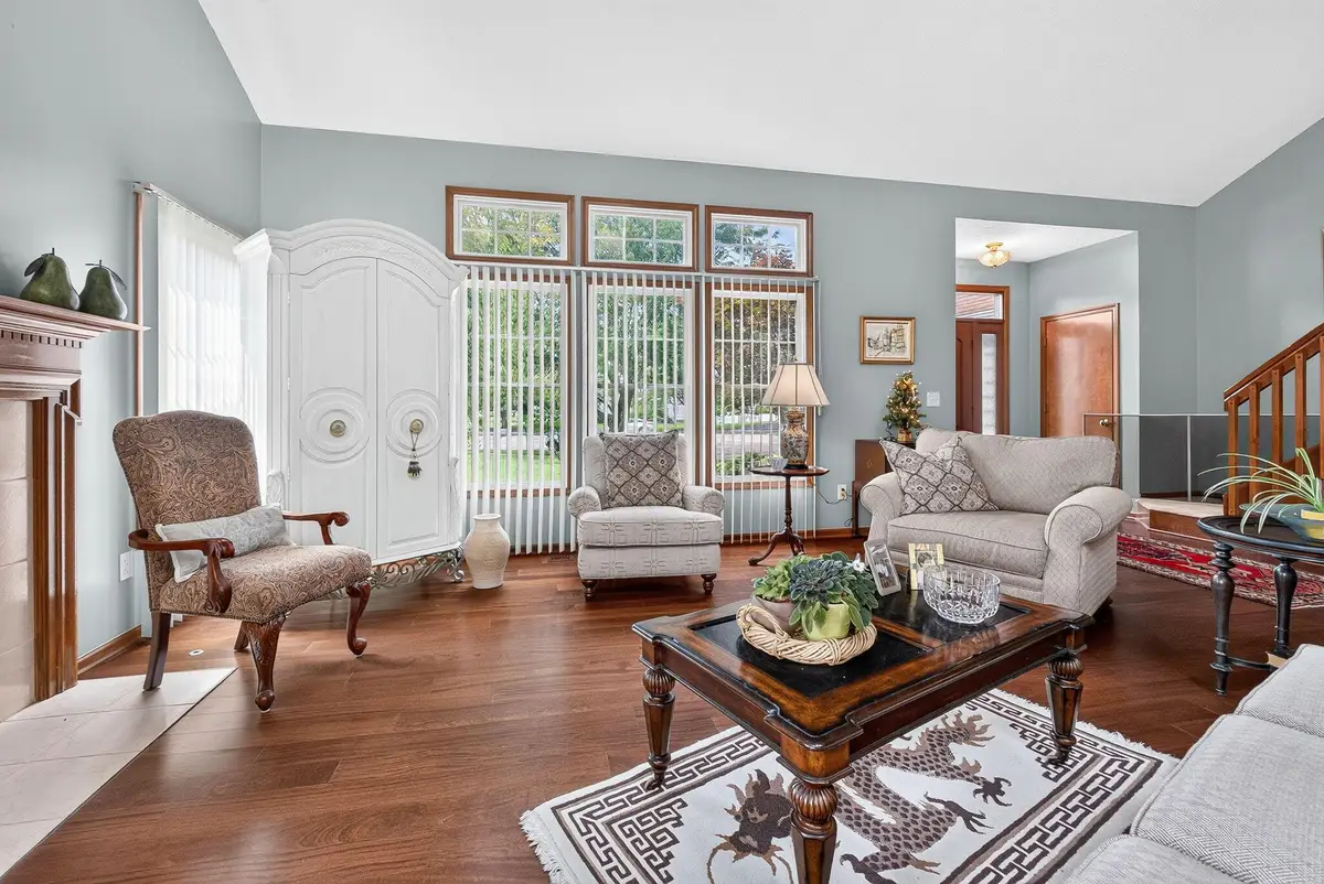 6084 Maidstone Court, Westerville, OH 43082 - #1