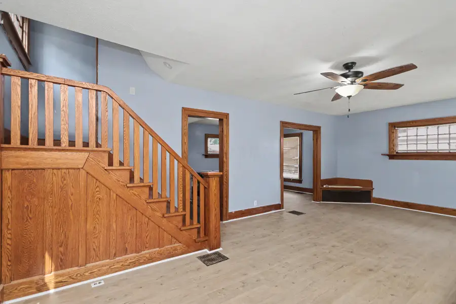 93 Helen Avenue, Mansfield, OH 44903 - #3
