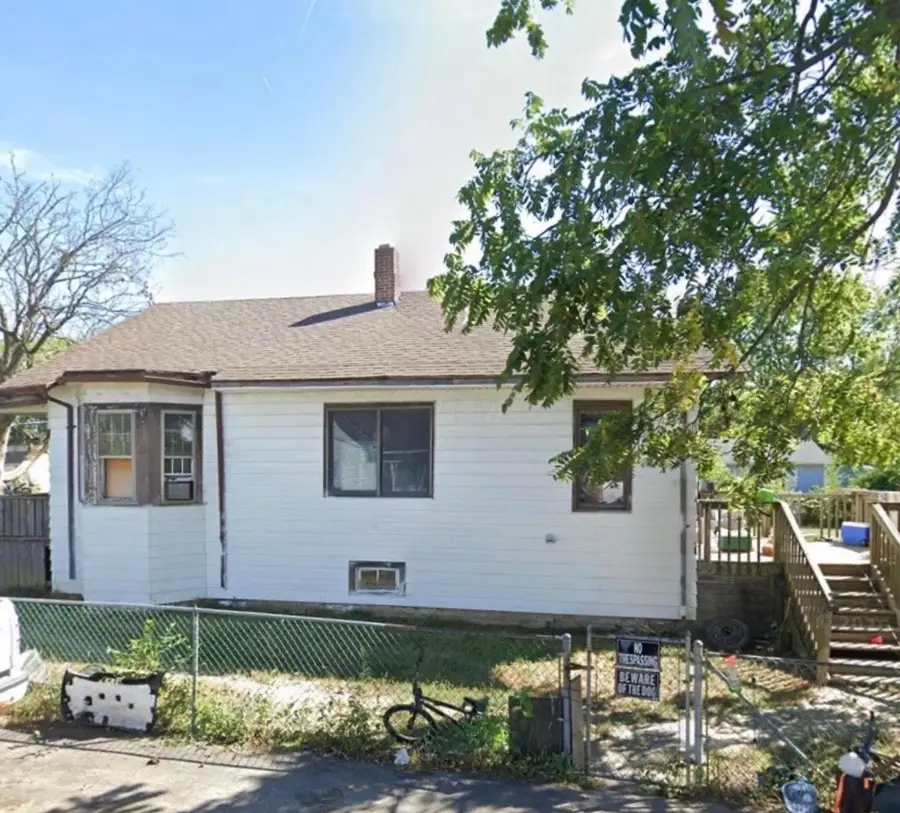 17 Miron Street, Bloomingburg, OH 43106 - #2