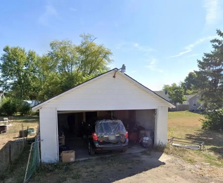 17 Miron Street, Bloomingburg, OH 43106 - #3