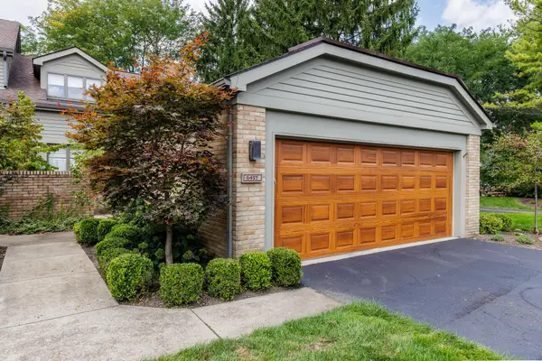 6457 Strathaven Court E, Worthington, OH 43085