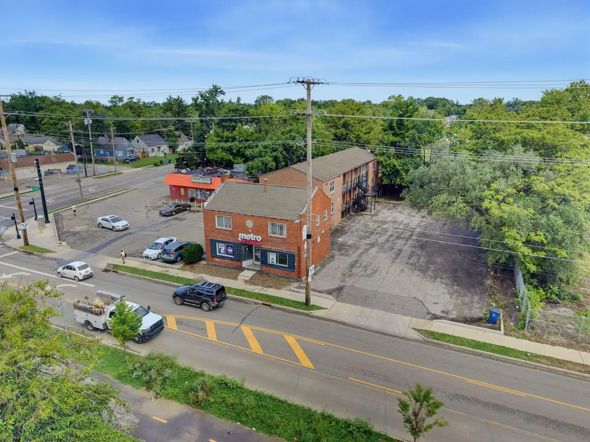 1084-1086 E Hudson Street, Columbus, OH 43211 - #1